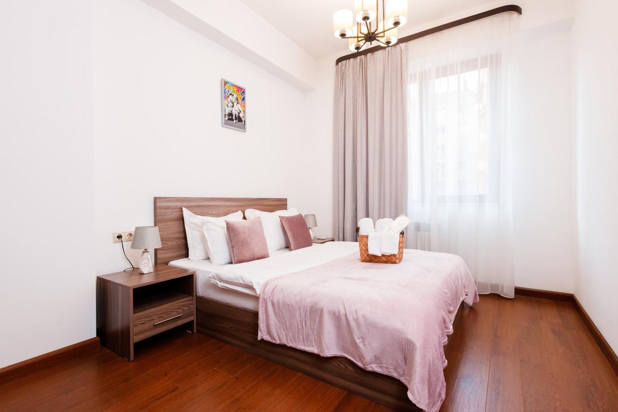 Stay Inn-Apartments On Buzand 17 Yerevan Exterior photo