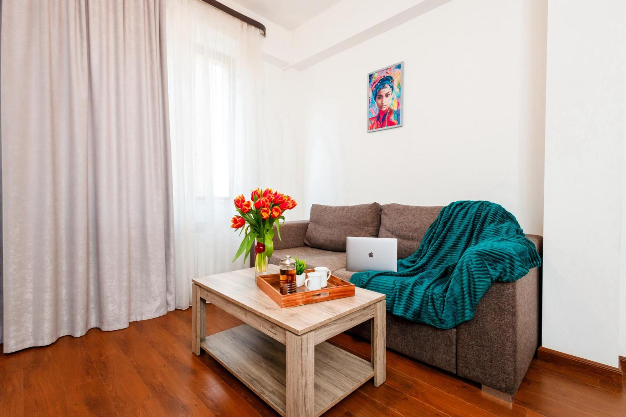 Stay Inn-Apartments On Buzand 17 Yerevan Exterior photo